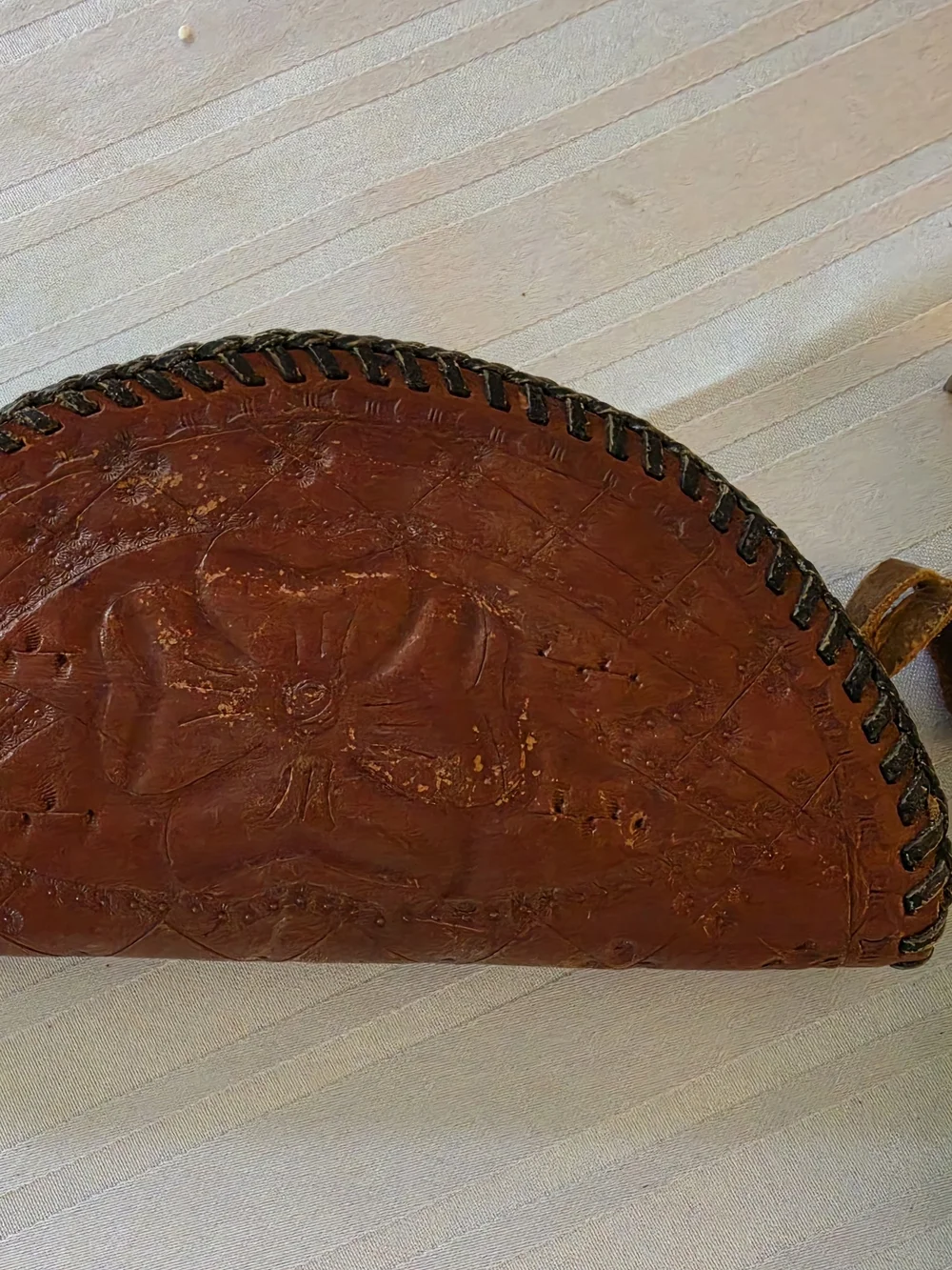 Vintage Mexican Hand-tooled Leather Half-moon Clutch Coin Purse Mid-Century Boho